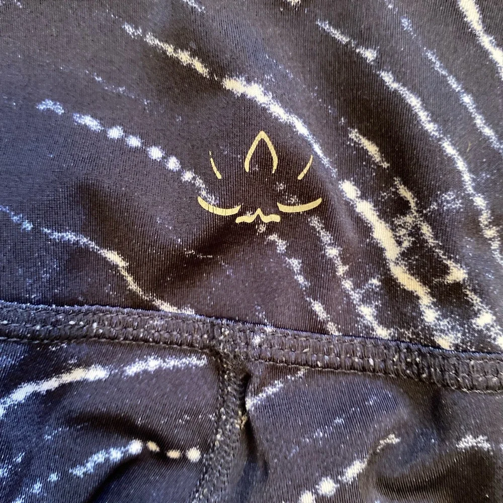 Beyond Yoga Compression Lux Print High Waisted Long Leggings - Picture 5 of 7